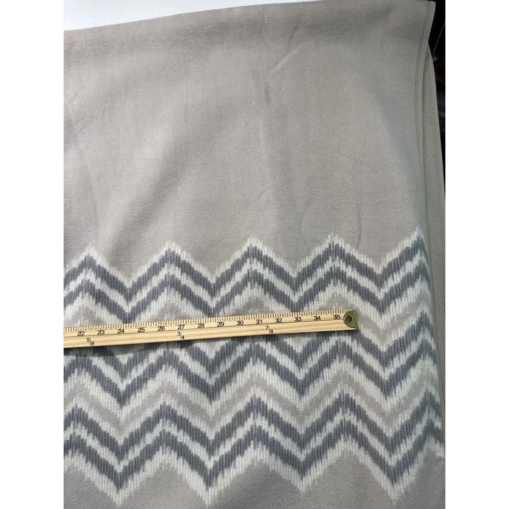 Eivissa Poncho Womens One Size Beige Fleece Open Front Geometric Wrap Cape